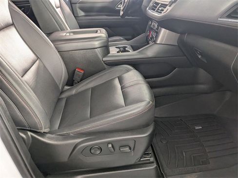 Used 2022 Chevrolet Tahoe RST image 35