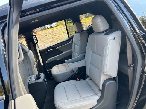 New 2026 GMC Acadia Elevation w/ Elevation Premium Package image 38