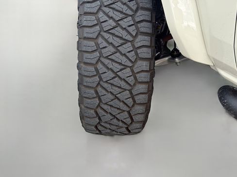 Used 2025 Ford Bronco Outer Banks AWD/4WD image 43