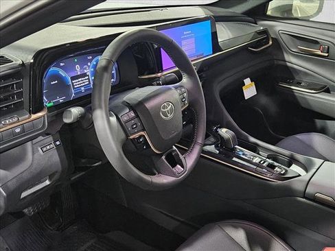 New 2026 Toyota Crown XLE image 3