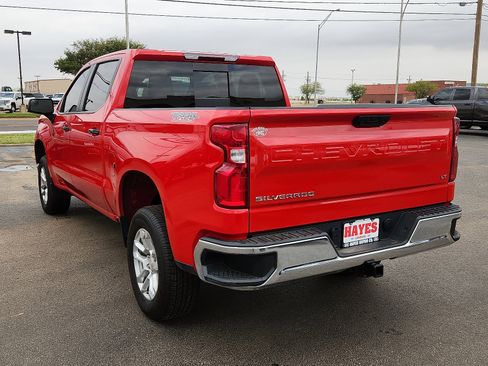 Used 2024 Chevrolet Silverado 1500 LT Trail Boss w/ Convenience Package II image 3