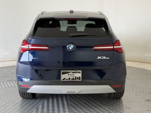 Used 2026 BMW X3 xDrive30i w/ Premium Package AWD/4WD image 10