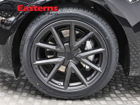 Used 2018 Tesla Model 3 Long Range image 24