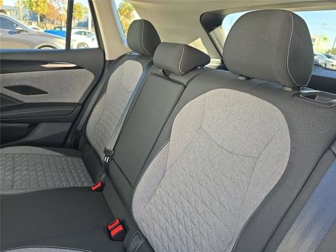 New 2026 Volkswagen Tiguan S image 10