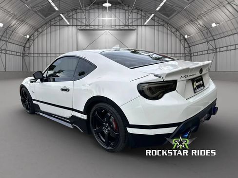 Used 2017 Toyota 86 860 Special Edition RWD image 12