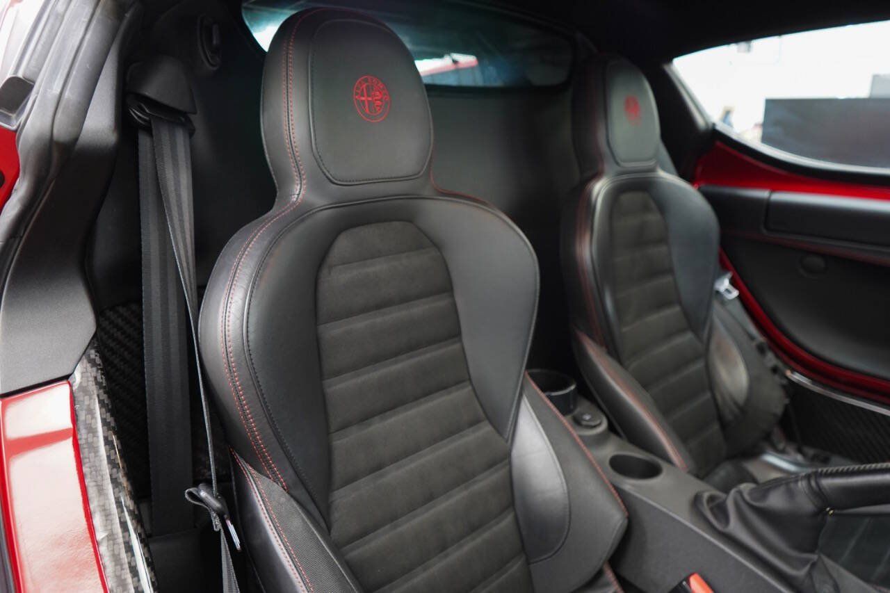 Used 2016 Alfa Romeo 4C Coupe w/ Convenience Group - Coupe RWD image 52