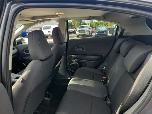 Used 2021 Honda HR-V EX image 28