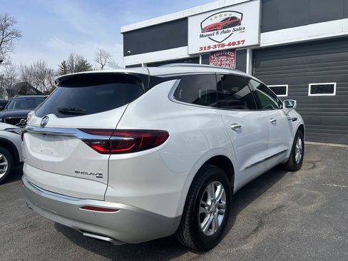 Used 2018 Buick Enclave Essence w/ Trailering Package image 6