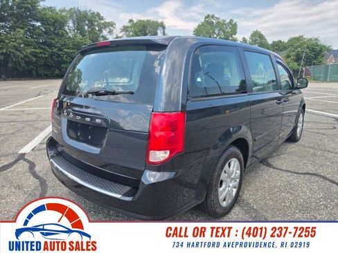 Used 2014 Dodge Grand Caravan American Value Package w/ UConnect Hands-Free Group FWD image 8
