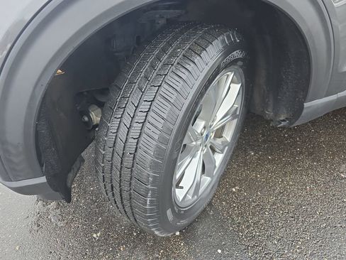 Used 2020 Ford Explorer XLT w/ Equipment Group 202A image 35