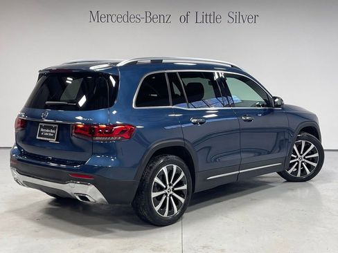 Used 2022 Mercedes-Benz GLB 250 4MATIC image 6