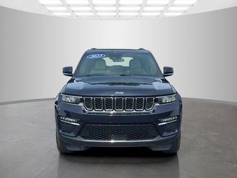 Certified 2023 Jeep Grand Cherokee Limited AWD/4WD image 2