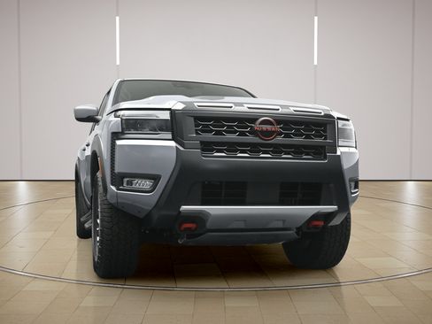 Certified 2025 Nissan Frontier PRO-4X AWD/4WD image 23