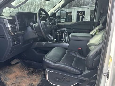 Used 2024 Ford F450 Lariat w/ Lariat Ultimate Package image 7