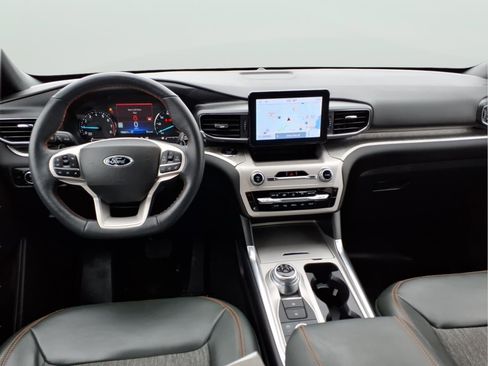 Used 2024 Ford Explorer Timberline image 12