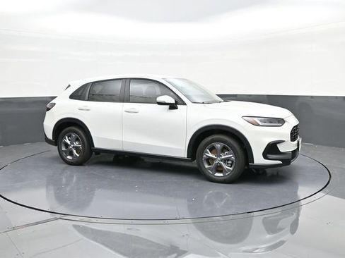 Certified 2026 Honda HR-V LX image 13