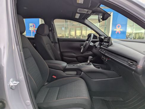 Used 2024 Honda HR-V Sport image 35