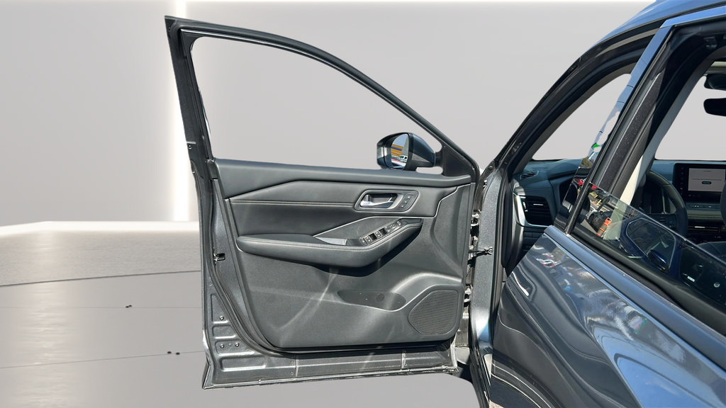 Used 2024 Nissan Rogue SL w/ SL Premium Package FWD image 24