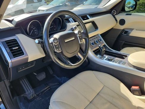 Used 2017 Land Rover Range Rover Sport HSE AWD/4WD image 16