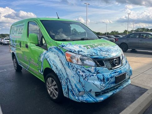 Used 2019 Nissan NV200 SV FWD image 2