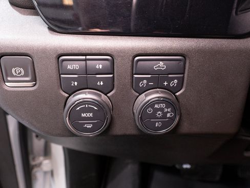 Used 2023 Chevrolet Silverado 1500 RST w/ Convenience Package II AWD/4WD image 29