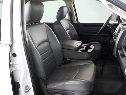 Used 2018 RAM 2500 Tradesman image 25