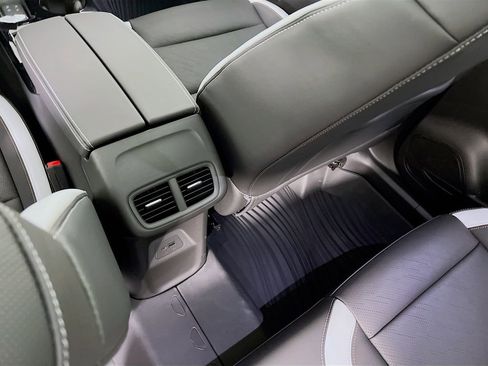 New 2026 Buick Envision Sport Touring AWD/4WD image 25