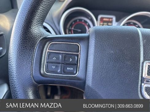 Used 2020 Dodge Journey SE image 15