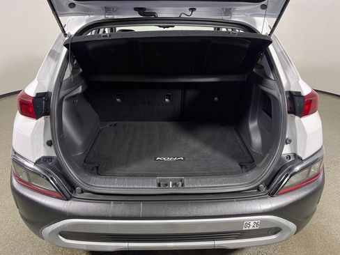Certified 2022 Hyundai Kona SEL w/ Cargo Package AWD/4WD image 10