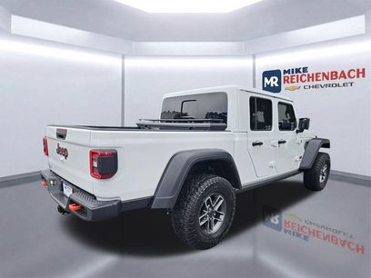 Used 2025 Jeep Gladiator Mojave w/ Technology Group