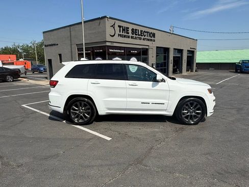 Used 2018 Jeep Grand Cherokee High Altitude AWD/4WD image 16