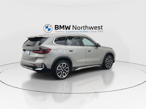 Used 2025 BMW X1 xDrive28i w/ Convenience Package image 3