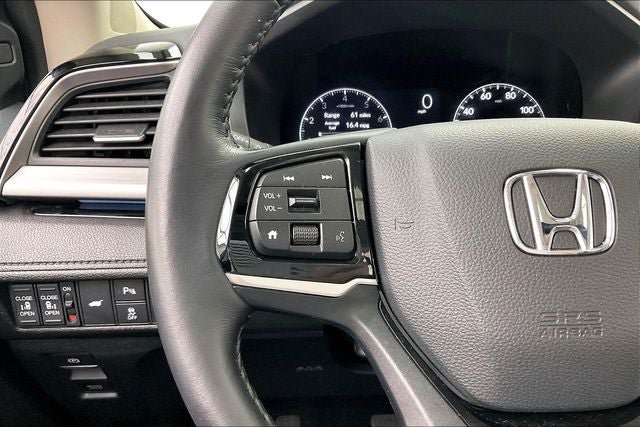 Certified 2025 Honda Odyssey Touring image 23