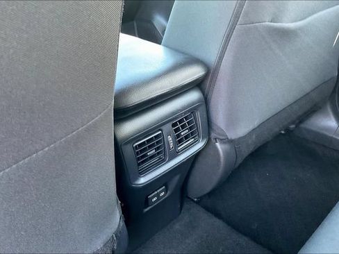 Used 2024 Toyota RAV4 XLE FWD image 12