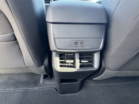 New 2026 Chevrolet Equinox LT w/ Safety and Technology Package image 8