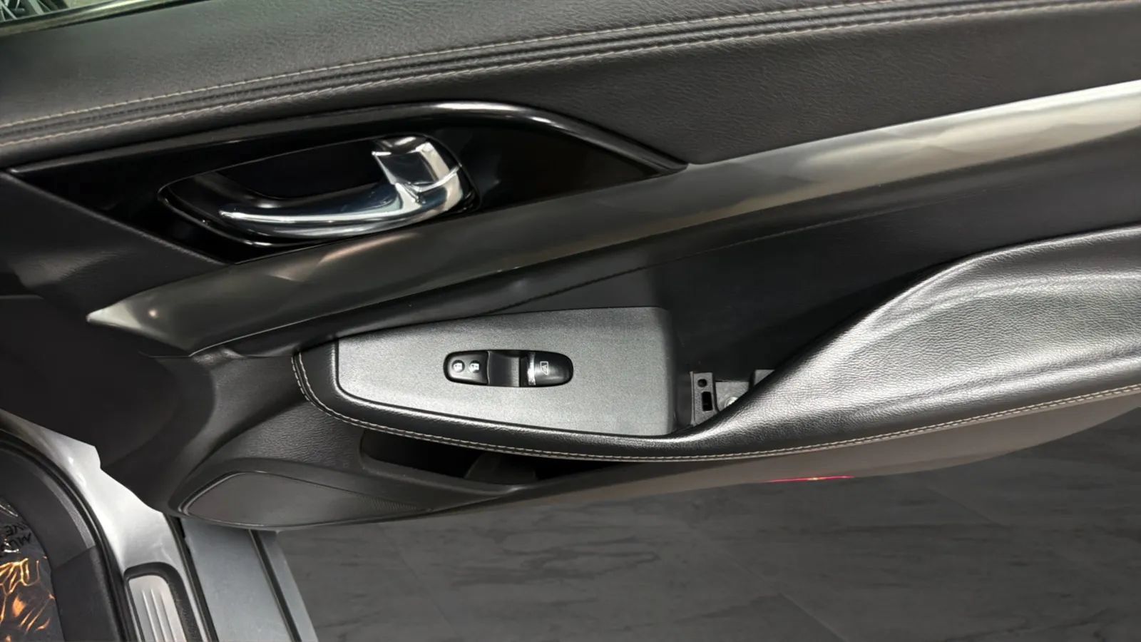 Used 2021 Nissan Maxima 3.5 SV w/ Floor Mat Group FWD image 18