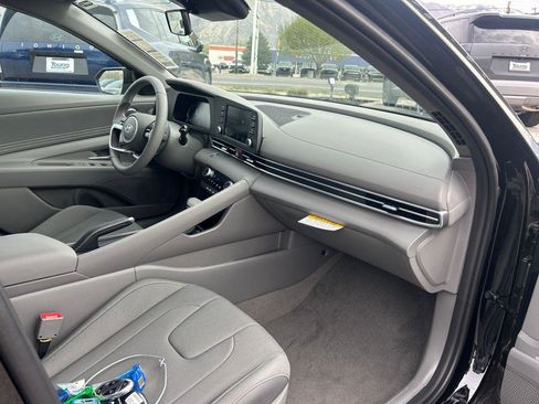 New 2026 Hyundai Elantra Sport FWD image 13
