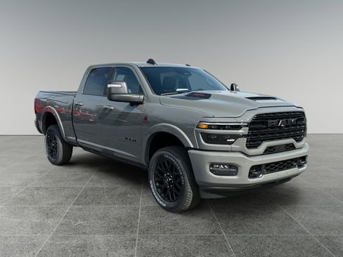 New 2026 RAM 2500 Limited AWD/4WD image 7