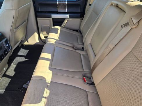 Certified 2018 Ford F250 Lariat w/ Lariat Ultimate Package RWD image 9