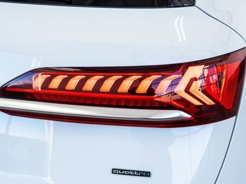 Used 2021 Audi Q7 2.0T Premium Plus w/ Executive Package image 30