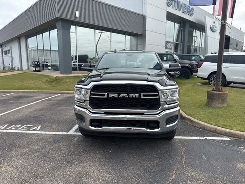 Used 2021 RAM 2500 Tradesman AWD/4WD image 4