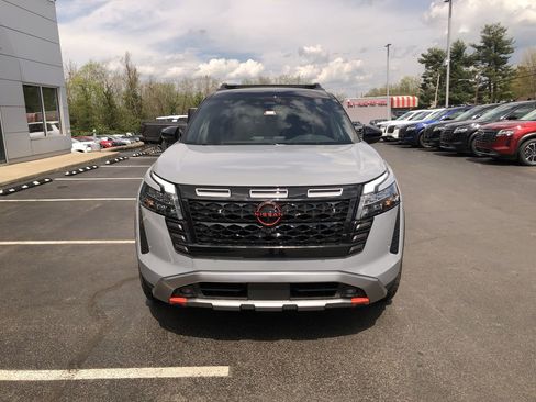New 2026 Nissan Pathfinder Rock Creek w/ Rock Creek Premium Package AWD/4WD image 16