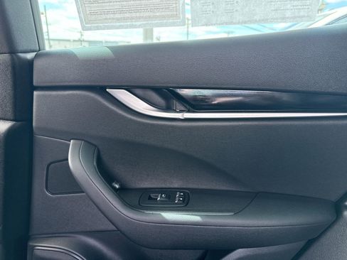 Used 2022 Maserati Levante GT image 30