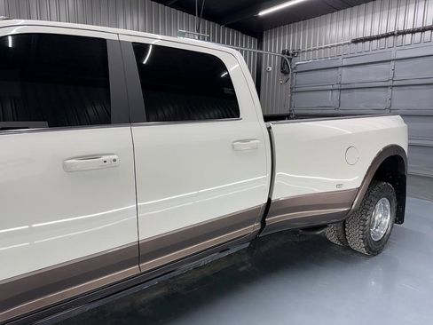 Used 2023 RAM 3500 Limited image 6