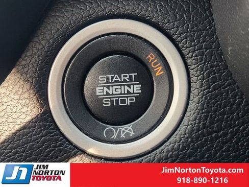 Used 2024 RAM 2500 Big Horn image 24