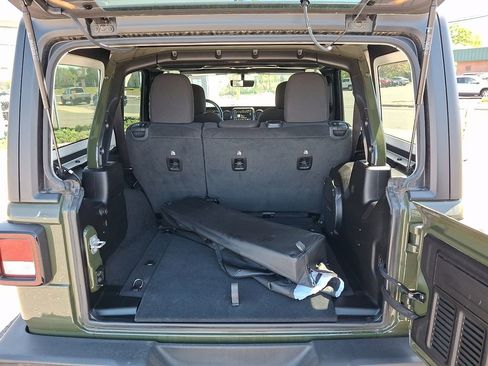 Used 2022 Jeep Wrangler Unlimited Sport AWD/4WD image 30