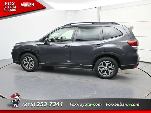 Used 2021 Subaru Forester Premium w/ Popular Package #1 AWD/4WD image 15