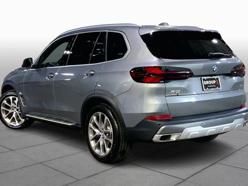 Used 2024 BMW X5 xDrive40i w/ Premium Package image 12