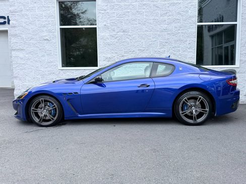 Used 2015 Maserati GranTurismo Sport RWD image 7