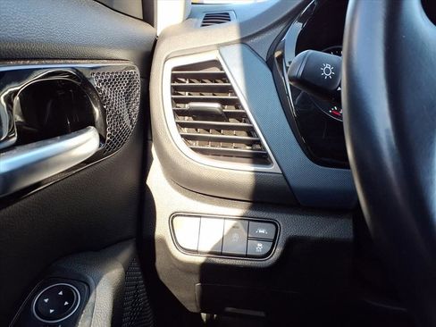 Used 2023 Kia Seltos Nightfall Edition image 14